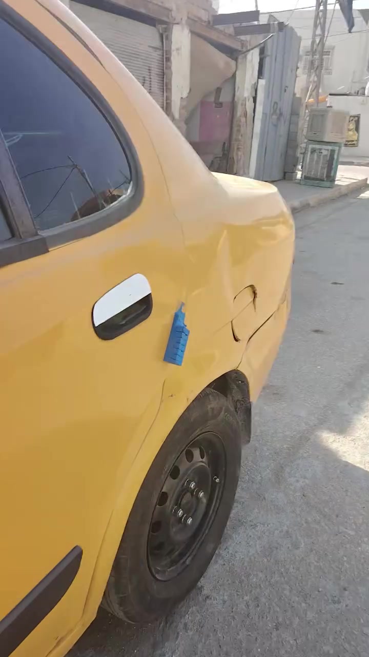 يسلام عليكم شباب سياره طيبه مديل ١٦ تكسي سنويه جديده وهزه ورقم نكليزي مشروع وطني بسمي جاهزه تخم تاير كهربايات كله شغال تبريد ثلج بيع ٢٥ أو مرواس حسب القناعه مكاني الديوانية قضاء الحمزه الشرقي وهذا رقمي *********** اتصل أو مراسله متواجد عل خاص
