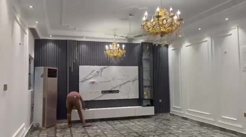 سلام عليكم ورحمة عندي كادر جبسن بورد وكافه انواع الاصباغ شغل درجه اولي وسعار مناسبه مكاني بالدوره ***********
