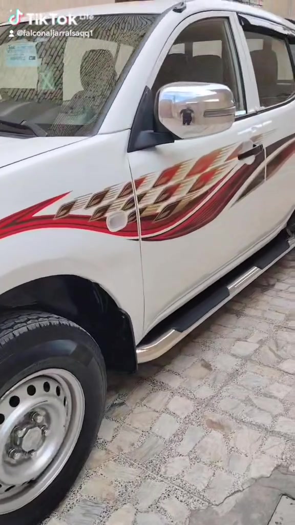 مسيوبوشي بيكب دبل قمارة ٢٠١٠ مستلمها من الشركه علئ أيدي بسمي رقم قادسيه دولي مكفوله كفاله عامه ترايها ٢٠٢٠ محرك كير صدر تدفئه تبريد كله شركه ماشيه ١٥٠ فقط السياره متصرف عليها دينار درع امامي هوك خلفي دوسات كله ستيل لايت زنون جدا قوي السياره بيها تراي للعمره تطلع بيها مباشر ماعوزها برغي كلها بشرط سعرها ١١٨  قفلها بيع او مراوس بسياره أحدث ونتفق علئ الفرق مع التقدير والاحترام رقمي *********** مكانها السياره بغداد وتحويلها بغداد اي موقع مراوس وانطي فرق كتلوكات الشركه وياها السبير منازل واذا مراوس أفضل

نص مكتوب في الصور:
- HONOR X9b 108MP Ultra-Sensing Camera
- HONOR X9b
- 108MP Ultra-Sensing Camera
