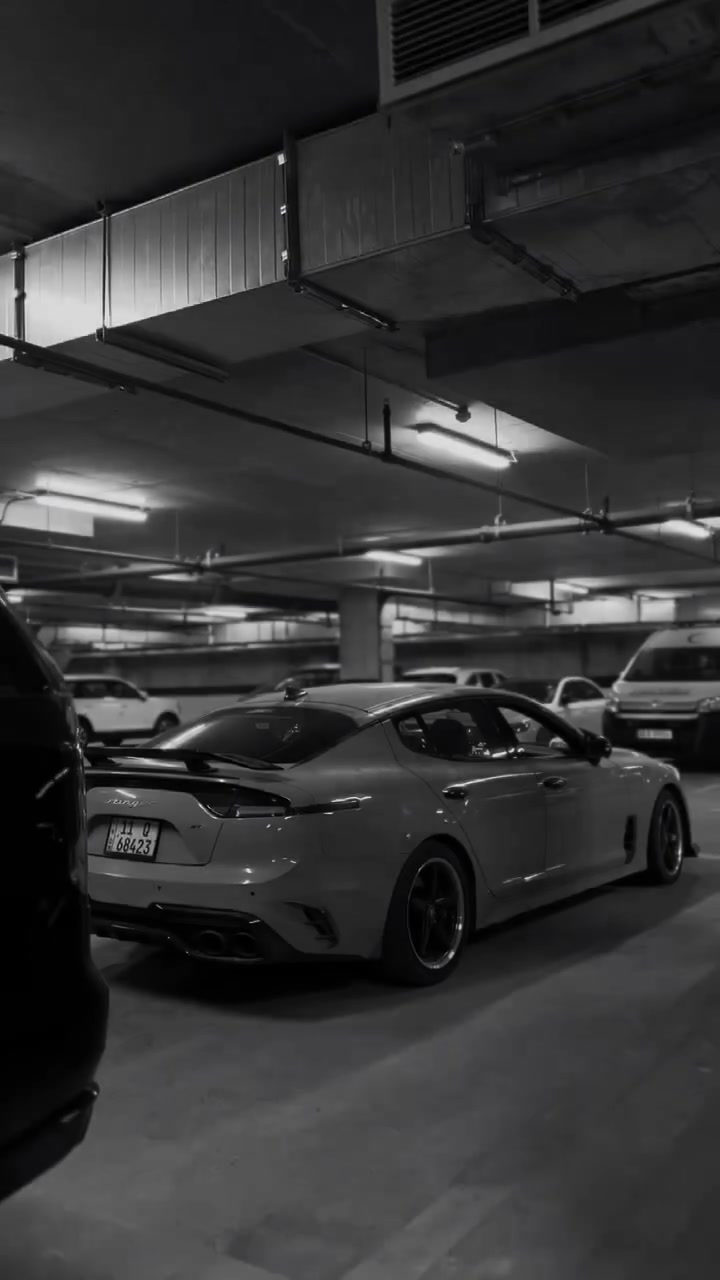 KiA stinger 2023 GT2
📍 الممشى: 52,000 كم

🚘 المواصفات

* محرك 3.3L Twin Turbo V6
* قير 8 سرعات أوتوماتيك
* فئة GT2
* فرامل Brembo
* تعليق إلكتروني متكيف
* مقاعد Nappa Leather
* مقاعد أمامية كهربائية
* تبريد وتسخين المقاعد
* تسخين الدركسون
* ذاكرة مقعد السائق
* فتحة سقف
* شاشة وسطية
* نظام صوت Harman Kardon
* شاشة عدادات رقمية
* Head-Up Display
* كاميرا 360°
* Blind Spot Monitor
* Adaptive Cruise Control
* أنظمة أمان ومساعدة للسائق

🔧 الإضافات والتعديلات

* Downpipe
* Oil Catch Can منظم
* برمجة Stage 1
* شوت + عطاسات 
* الحادث : تخريب اربع قطع بدون ايرباك  وبدون شاصي 
الرقم : ***********
السعر : 215 وبيه مجال اذا شراي
