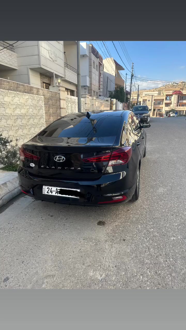 هيونداي النترا 2019 للبيع وارد أمريكي — نظيفة جداً
ومال بيت
ويل كب
نص مواصفات
٧ شاشة كبيرة
٧ كامرة دوارة
3 أنظمة قيادة
٧ رادارات
٧ محرك 2.0 قوي واقتصادي دوش
٧ ماشية 73 ميل فقط
* السيارة بيها فقط شبر على البارد بالجمالغ الايمن دون ايرباك وبدون دواخل بشرط
5NPD84LF7KH457332 :ل* رقم الشاصي
* رقم دهوك وباسمي
§ السعر: على خاص بسعر مناسب 
أ العنوان: دهوك

الاستفسار على رقم 📞/***********
***********
