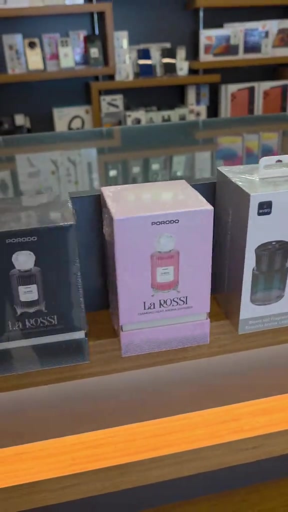 مجموعة مباخر من افضل الشركات عطر سيارتك وغرفتك صار اسهل  يمكنك مشاهدة كل منتجاتنا على موقعنا الالكتروني ‏www.telephony-store.com ‏‎ للطلب بالاقساط من سوبر كي https://app.gini.iq/deeplink/telephonycenter 📍المنصور الشارع الرئيسي مقابل جامع الرحمن قرب مرمره سنتر ***********-*********** ‏‎اوقات العمل⏱ : من السبت الى الخميس من  ال ١٠ص الى ١٢  الجمعة من ال ٤م الى ال ١١م ‏‎خدمة التوصيل🛵 متوفرة داخل بغداد والمحافظات   صفحة الفيس بوك ‏www.facebook.com/telephone.iraq الانستاغرام  ‏www.instagram.com/telephone.iraq  تيك توك ‏www.tiktok.com/@telephone.iraq تلكرام  https://t.me/telephoneiq
