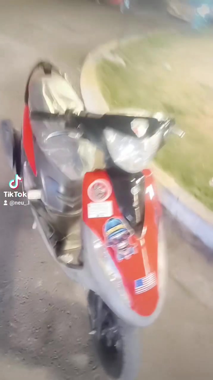 السلام عليكم ماكس عدله مكينه بلادي صالنصه اف ام مكينه خرسه كهربائيات شغاله نكره سلف هندر سعر 650 وبيها مجال مكاني بغداد الزعفرانيه شارع الكهرباء رقم الهاتف ***********
