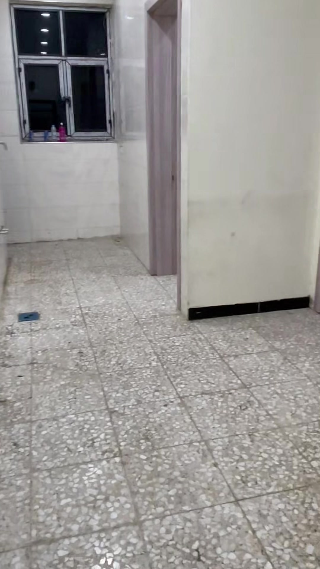 للتواصل والاستفسار ***********
