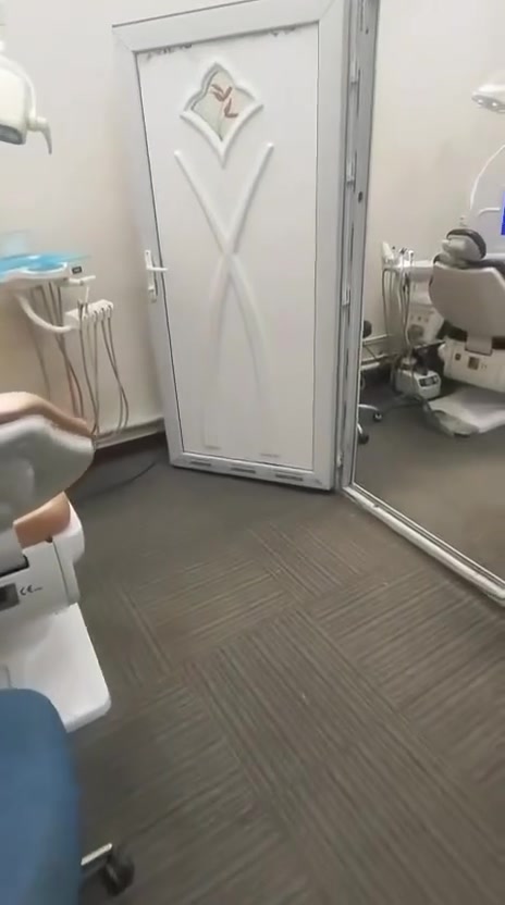 🦷✨ عروض عيادة الأسنان – بسماية ✨🦷
🎁 الحشوات مجاناً لمدة أسبوع كامل!
😁 احجز هسه واستفاد من العرض

💎 بيرسنك مجاني
🦷 تقويم الفك: 400 ألف كاش فقط، بدون أي تكاليف إضافية
🦷 زراعة الأسنان: 300 ألف للسن وبالتقسيط
✨ زركون: 60 ألف فقط
😁 ابتسامة هوليوود: 200 ألف
✨ تبييض الأسنان: 40 ألف فقط

🔥 وبسبب إعجابكم بعرض التبييض، سوينالكم عرض أقوى:

💙 باقة التبييض الشاملة: 90 ألف فقط
تشمل:
✅ تنظيف الأسنان
✅ إزالة التكلسات
✅ تلميع وبوليش
✅ تبييض بجهاز ZOOM Philips المستخدم عالمياً

📍 العنوان:
داخل مجمع بسماية السكني
🏢 بناية دار المعرفة – عمارة مطعم سندريلا

📲 للحجز والاستفسار واتساب:
***********

🔥 الحجز محدود – لا تفوتكم العروض! عياده الزين للاسنان الاسنان عياده الزين للاسنان الاسنان

نص مكتوب في الصور:
- داخل مجمع بسمايه السكني بنايه دار المعرفه. عماره مطعم سندريلا
- جدي مو عباس عريبي بس اكعد واتريس جدي عباس عريبي المنشد عقيل الجاسمي
