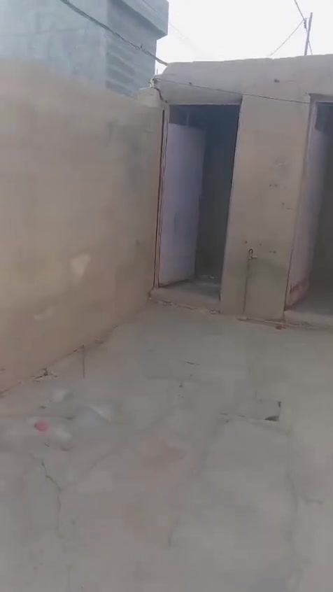 بيت للبيع طابو زراعي سند المساحه 200 متر المكان الجولان قرب علوه السعر 25 بي مجال للاتصال ***********
