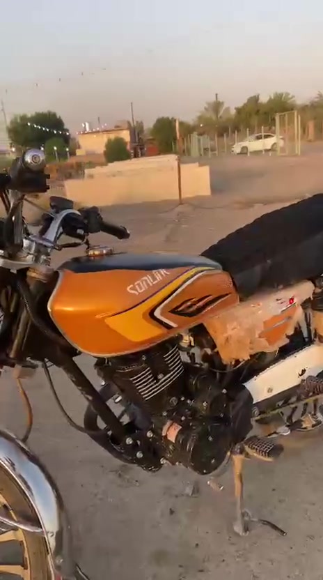 السلام عليكم 
موطور سيفان مرتب موديل 25 ذهبي بعدها جديده شاشه شغاله والكهربائيات كلها شغاله المحرك مو مفتوح نشاط ومعدل للبيع مكاني صلاح الدين قضاء الدور ب780 وبي مجال قليل 
الرقم:***********
: موجود ماسنجر
