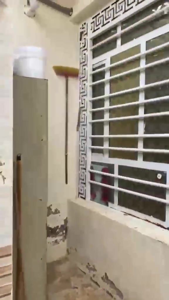 اسلام عليكم
بيت زارعي بل سده قرب شارع 15
مساحت البيت 100.  النزل20.  الوجهيه5
يحتوي البيت عله ستقبل وصاله وغرفت نوم في الطابق الرضي وخدمات كامله 
الطبق الثاني غرفتين نوم وصحيات وخدمات كالمه 
الصطح البيت شتايرك 
   للستفسار اتصل وبيك خير وتدلل 
         حسن***********
