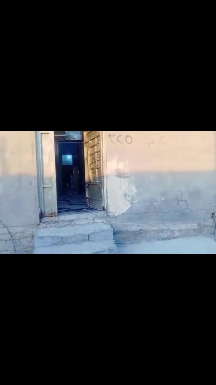 للبيع 170 متر بالرئاسه حي الزهور باقي التفاصيل رقم الهاتف ***********
