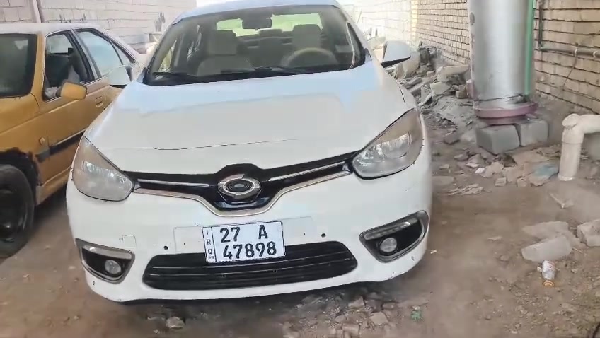 بسم الله الرحمن الرحيم
رينو فلونيس 
موديل 2016
رقم نكليزي 
باسمي تريد وكالة تريد تحويل 
كفاله عامه 
باتري جديد حداديه لايت زنون تبريد
جاهزه على اخر حبايه 
السعر 65 وبيه مجال 
للاتصال ***********
العنوان ذي قار الدوايه آل عمر
