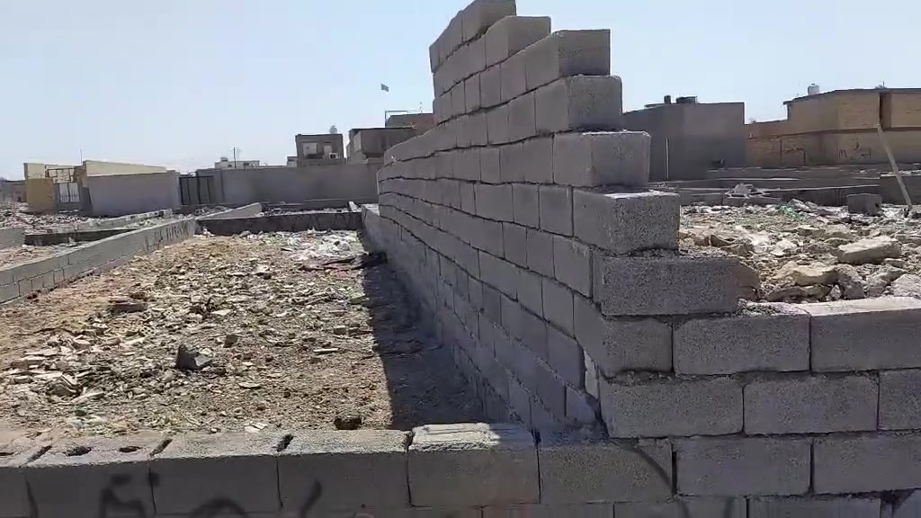 سلام عليكم بتلو لبيع شارع المشروع الحميدية  قرب دلالية المصطفى 100م
 ***********
