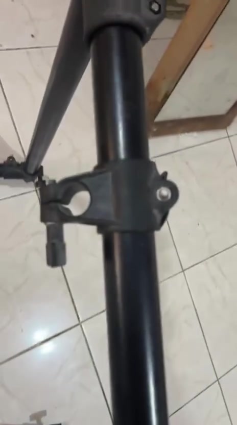 بيركشن • نضيف جدا • استاند جهازين
