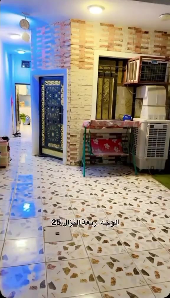 بيت للبيع مساحه ١٠٠ متر ٤*٢٥
ديوان الصباط قرب الاربع شوارع 

بناء ٢٠١٦

السعر ٢١٥ وبي مجال 

للتواصل ***********

البيت ملك باسمي مو ابو عقار
