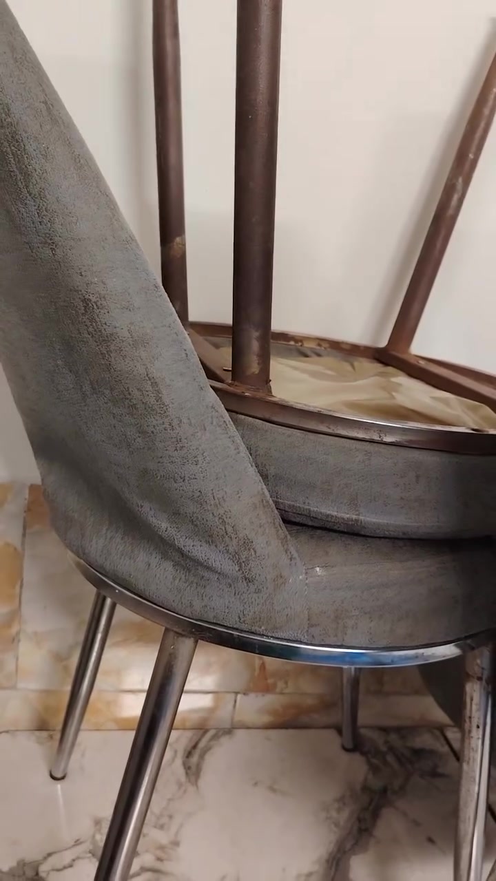 السلام عليكم ميز طعام مستعمل 6 كراسي اكو كرسين شوي بيهن خلل موضح بالفيديو سعره 75 وبي مجال
بغداد الإسكان يم كليه العلوم الاقتصاديه
*********** واتساب
