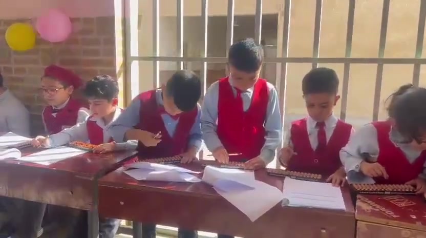 تنويه مهم 📢📢
الى اهلنا في قضاء الزبيدية يرجى الاسراع في حجز مقعد لاولادكم في مدرسة قادة النصر الحكومية ذات المعايير الدولية لان المقاعد محدوده والوقت المتبقي هو عشرة ايام فقط علما ان المدرسة حكومية وليس أهلية بأشراف شركة البشرى العالمية التقديم إلكتروني 
على الرابط  https://iraq-international-schools.net/2026-2027
وللاستفسار أكثر الاتصال ***********
ادارة المدرسة
أستاذ زياد خلوف الصباحي
