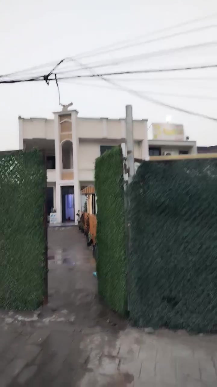 بيت • البلديات مضمار • ٢٠٠م