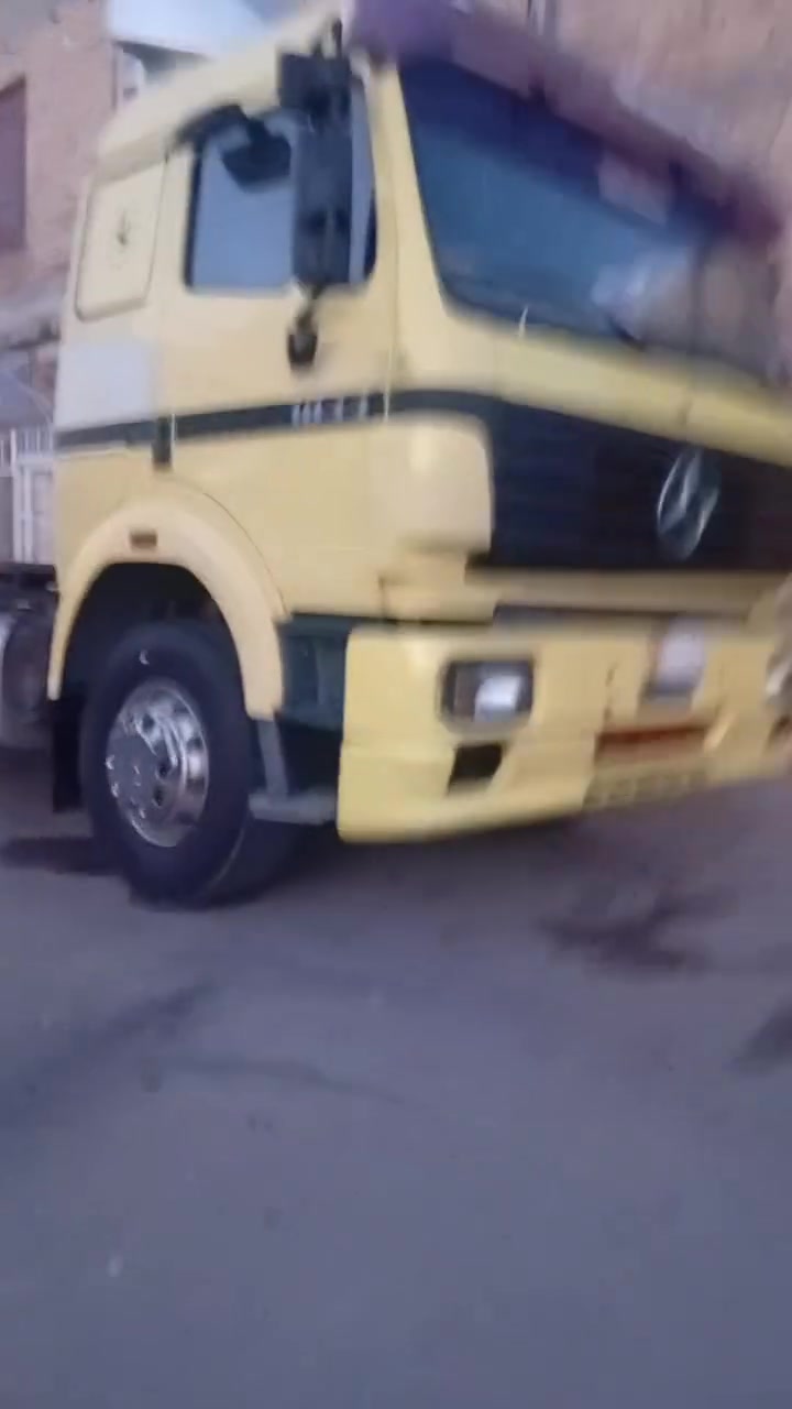 سلام عليكم سياره للبيع البي كرواتي موديل 1997 سنويه صهريج الاتصال ***********
