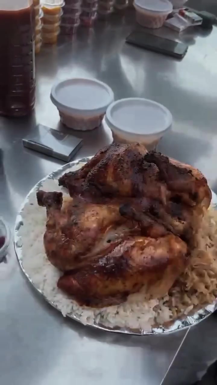 #ركزلي ..👈👈✅ مجموعه مطاعم الزعفرانية فرع شارع المعهد 🛑 فرع الدجاج المشوي 🐔🇮🇶

بفضل الله تم تجهيز أحد زبائنه الكرام 60ربع دجاج مشوي 

صينيه دجاجه شوي كامله #12الف مع مروكات وخبز ومقبلات 🍱🥪🍱

صينيه نص دجاج شوي مع مرك وخبز ومقبلات 🍱🥪 #7الاف فقط ✅ 

#تمن بسمتي 3انواع 🍲🍲

#وزن دجاجه كيلو و600 حجم كبير 🇮🇶🇮🇶🇮🇶

ارقام التوصيل واتساب ✅🛵☎️☎️☎️☎️☎️ 
***********
***********

#عنوان👈👈👈فرع شارع المعهد فرع دجاج المشوي 🐔 

#دجاج #زعفرانية #تابعونا
