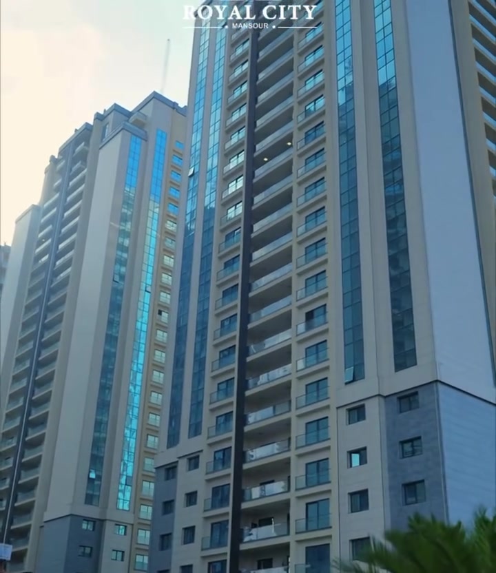 عرض بيع مميز

🏠 شقة للبيع داخل مشروع رويال سيتي

📍 البناية: 10 حصراً
🏢 الطابق: 28
📐 المساحة: 215 م²
🌆 إطلالة ممتازة جداً
🔑 استلام قريب جداً

✨ شقة مميزة بموقع وطابق وإطلالة رائعة، مناسبة للسكن والاستثمار.

📞 للمهتمين الجادين، التواصل على الخاص لمعرفة السعر والتفاصيل.
***********
