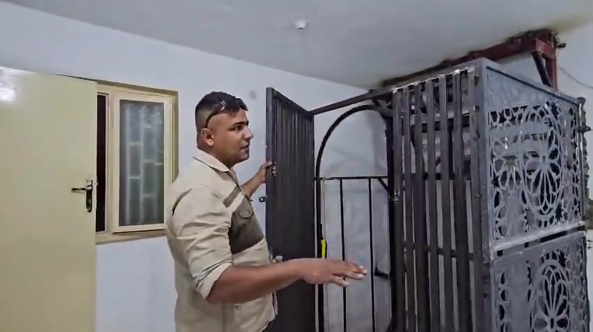 حدادة أبو كيان • مصاعد أحمال • شارع حسينة شرق