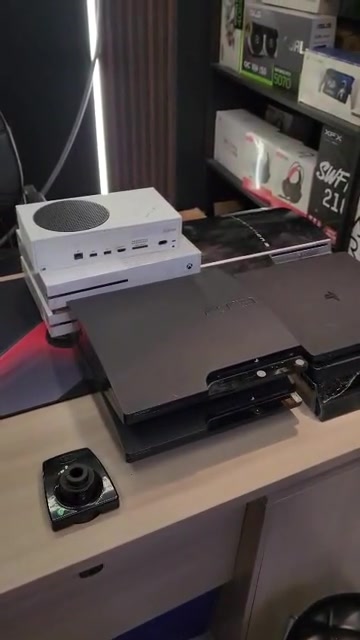 🎮 بلشت عروض الكونسل 🔥 أجهزة مستخدمة بنظافة 90%، مفحوصة وبدون مشاكل، ومع ضمان شهر على كل جهاز: 🎮 PS3 Slim — مهكر بسعر ١٢٥ ألف دينار عراقي 🎮 PS4 Fat — مهكر بسعر ٢٢٥ ألف دينار عراقي 🎮 PS4 Slim — مهكر بسعر ٢٧٥ ألف دينار عراقي 🎮 Xbox One S بسعر ١٧٥ ألف دينار عراقي 🎮 Xbox Series S بسعر ٣٥٠ ألف دينار عراقي ✅ كل جهاز كامل الملحقات 🎮 يجي ويا اليد 📦 بدون كارتونة 💰 الأسعار منشورة بالستوري والعروض راح تنزل بالتفصيل بالريل. 📍 النجف – حي ميسان – شارع الجامع / البواري 🚚 توصيل لجميع محافظات العراق 📲 *********** 📸 @mortal_store_iq #العراق #نجف #النجف #نجف_الاشرف #بلايستيشن         
