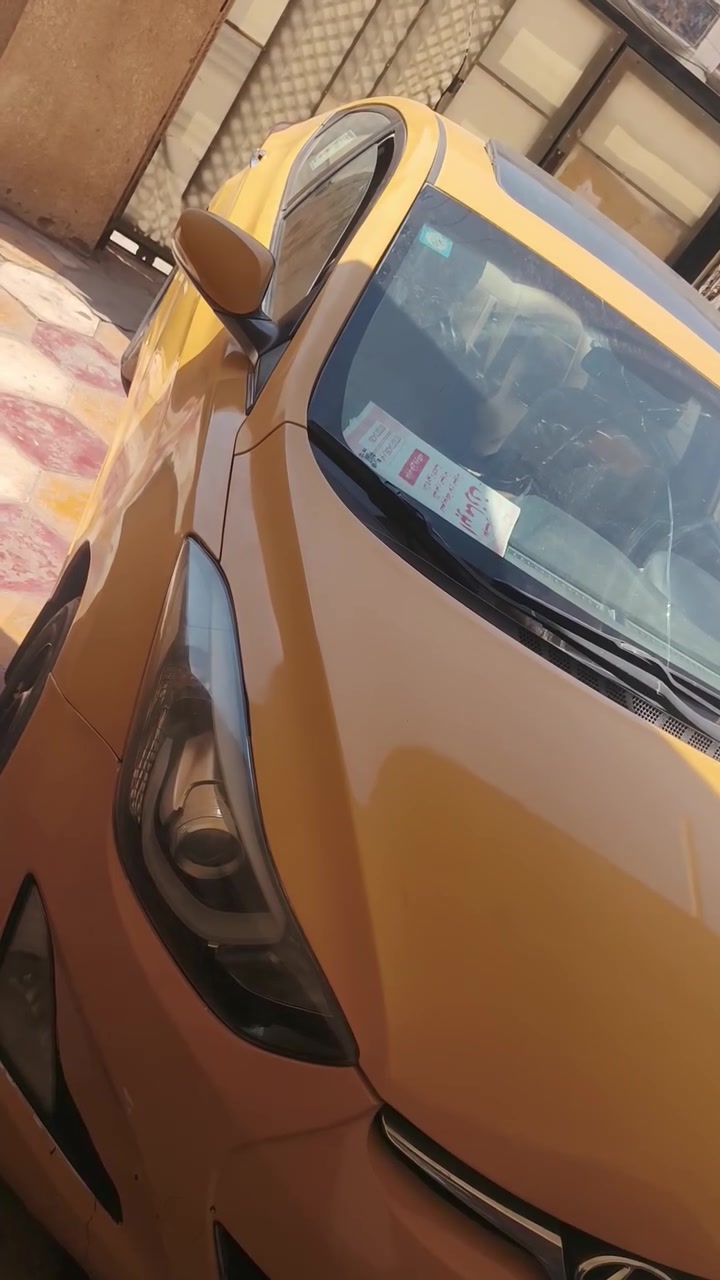 السلام عليكم عنتره للبيع موديل 15 خليجي بمحرك 1800 فول عدل بصمه رقم بغداد سعر 110 بيها*********** بها مجال
