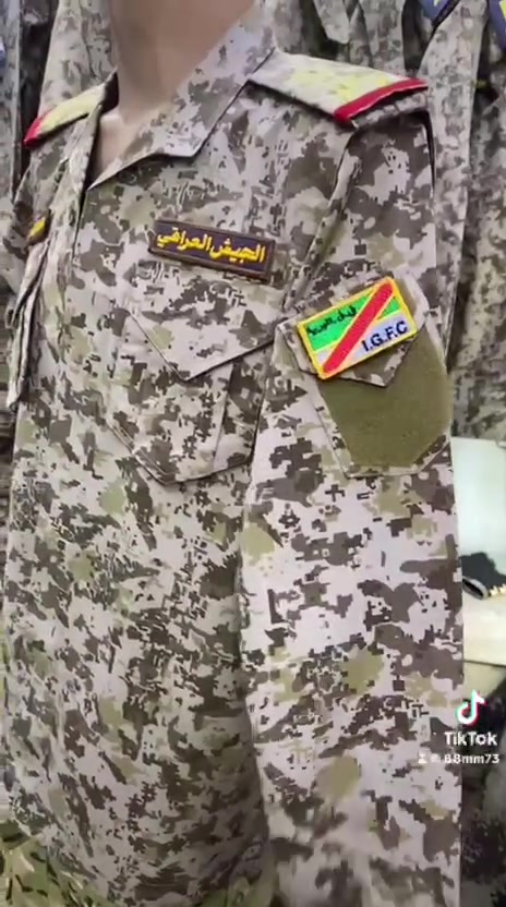 انا لا اندم على صراحتي مع الاخرين فالعيش بوجهين امر مقرف  
اليوم البدله الارمي زي الجيش التعبوي موديل ان شاء الله يعجب طويل العمر اخوكم أبو هاشم الخياط الغزاليه شارع المركز 
***********
