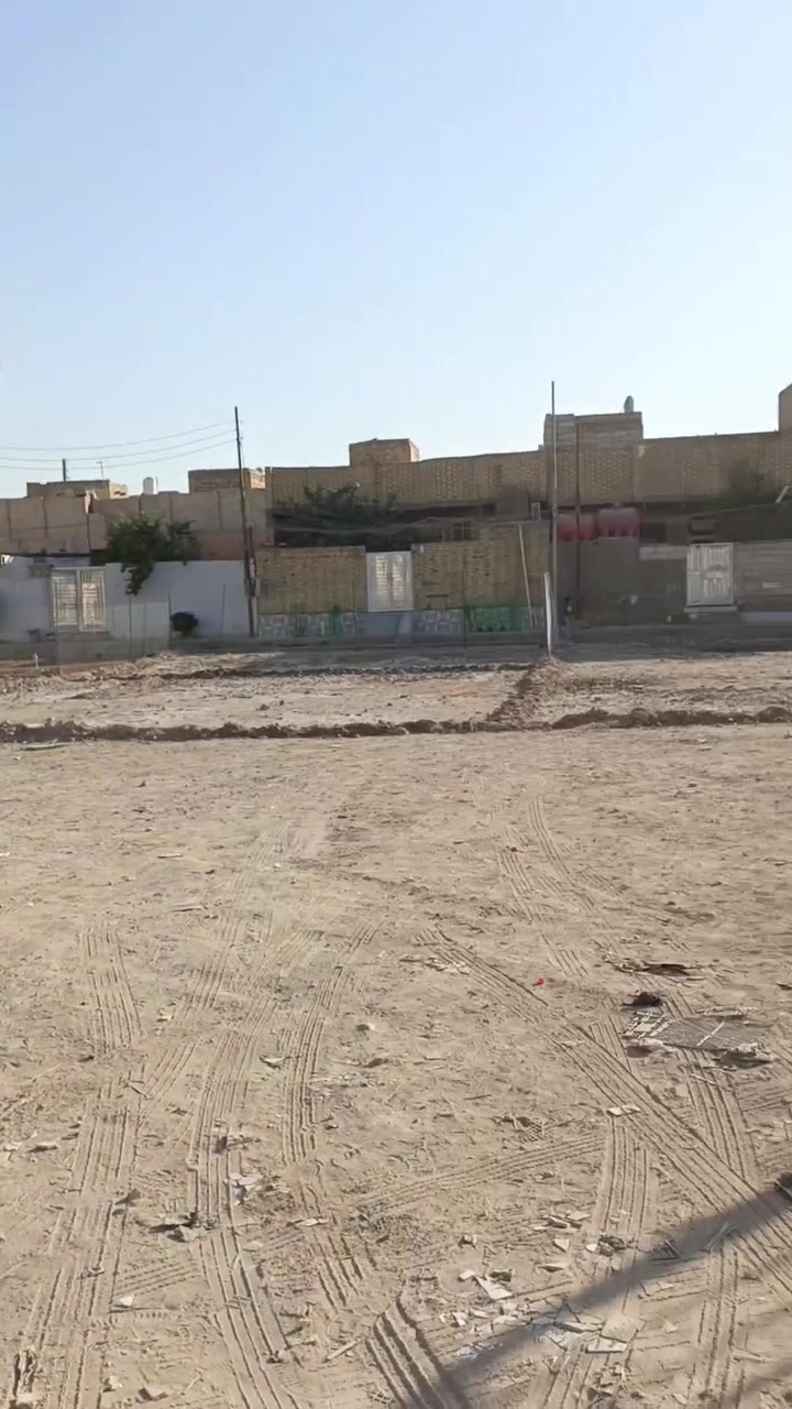 للبيع دار سكن طابو صرف المساحة 100م

 البناء  طابق واحد  بناء نضيف  🏠

المكان حي اور الثانيه قريب على السايدين الموحيه البيت على ساحه متوفر كل الخدمات موقع مميز 

 👈واجهه 10 ونزال 10 شارع 12متر تبليط على ساحة 
____________________
غرفة  وصالة ومطبخ واستقبال وصحيات 

السعر 135
***********
***********
