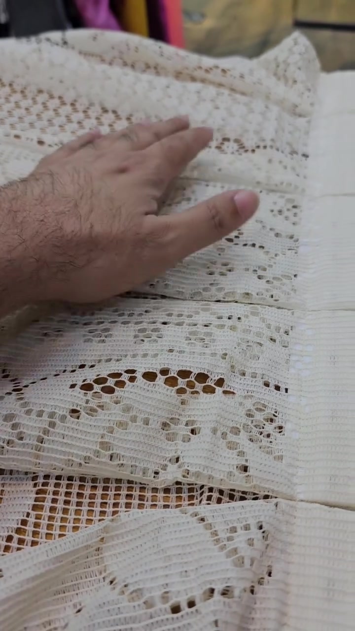 متوفر خياطه ستائر جميع الموديلات 
سفيفه برده بديل الحلقات 
سفيفه حلقات 
سفيفه حبل 
موصل حي النور قرب لحوم الزعيم داخل الفرع
واتساب.*********** 
 #الموصل #اكسبلور

