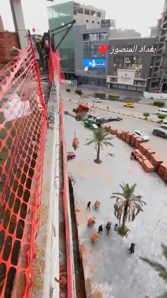 السلام عليكم ورحمة الله وبركاته 
ونج بانزين نحالة سريع تصعيد جميع مواد البناء طابوك ابلوك كاشي سيراميك مادة لاصقة جص رمل اسمنت بورك وتنزيل كافة الانقاض من طابق الاول الحد طابق 15 نطلع كافة المحافظات بابل بغداد كربلاء ا  و ب ارخص الاسعار اتصل وبيك خير وتدلل 
والله ولي التوفيق 
ونجات الاخوين

ونج تصعيد كافة المواد البناء 

‭*********** ‬نتصال وبيك خير ***********تدلل.    واتساب خاص موجود

نص مكتوب في الصور:
- ونج تصعيد كافه المواد البناء تصعيد جميع مواد البناء سرعة في الإنجاز وأمان في العمل تحمل أوزان ثقيلة بكل سهولة خبرة واحترافية أسعار مناسبة *********** ***********