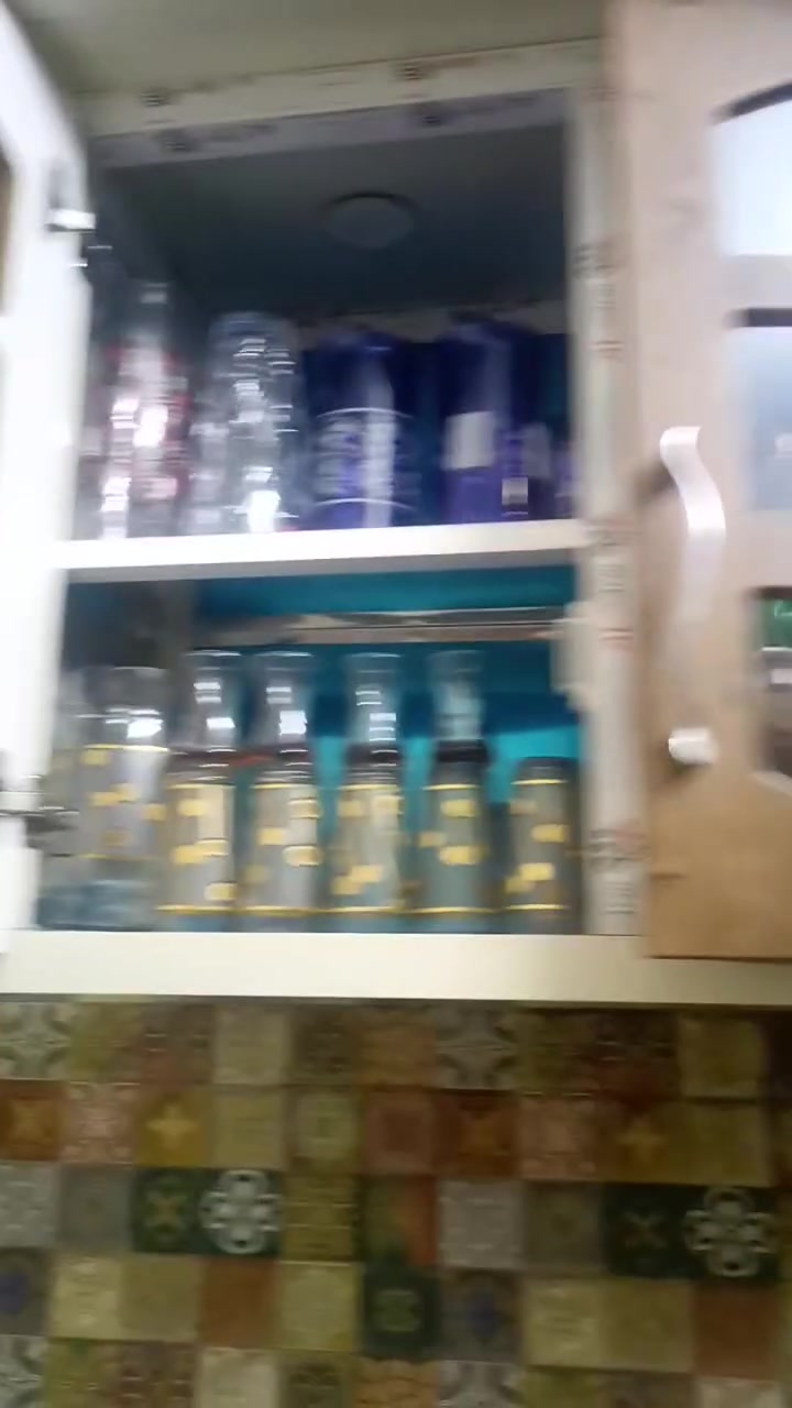 السلام عليكم
كاونتر للبيع بسعر مناسب 
واتساب فقط ***********

