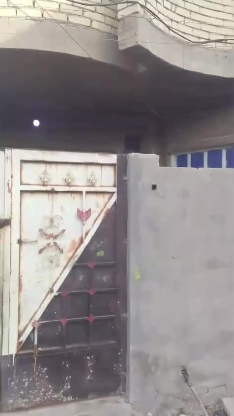 بيت مساحة ١٠٠ متر الشيشان شارع المدارس نهاية الداخل رقمي للتواصل ***********
