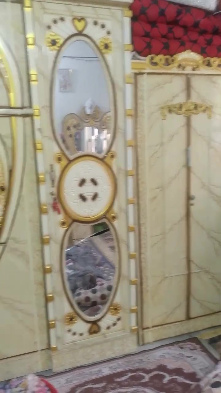قرفه خشاب البيع سعر 800 وبيها مجال  مستخدمه بس  نضافه فول مكاني ديالى بلدروز ‏‪***********
