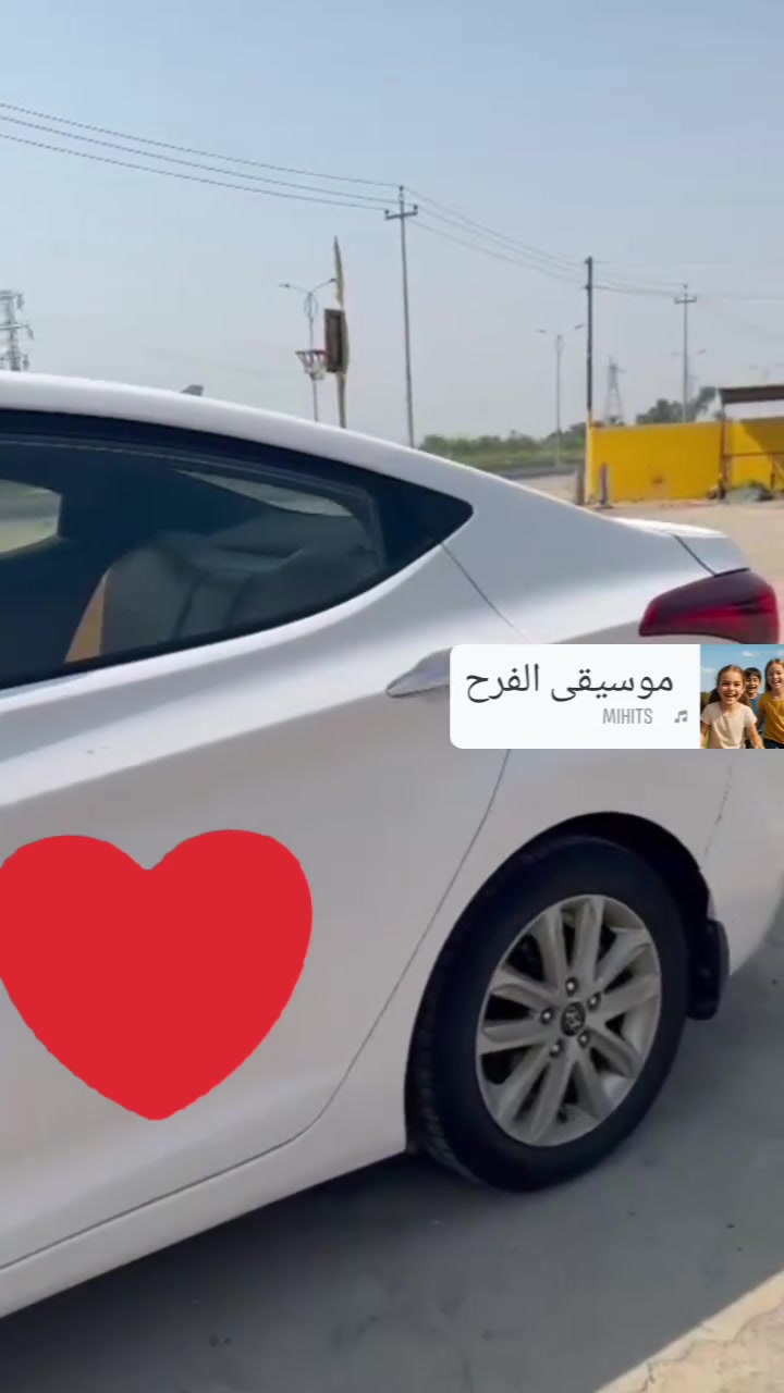 السلام عليكم ورحمة الله وبركاته
للبيع النترا ٢٠١٥ خليجي 
رقم بغداد باسمي 
 مكينة ٢٠٠٠ 
فول مواصفات 
فتحة 
اشاير مري 
مري كهرباء 
٤ دسك 
لايت عدسة 
 فتحة سقف 
تبريد قطعتين 
تحكم ستيرن جهتين 
السيارة مكفولة من الضربة  والتبديل بيها 
عارضها ب ١١٠ وبيها مجال بسيط 
مكاني اليوسفيه
الشراي يتصل ويدلل
***********
