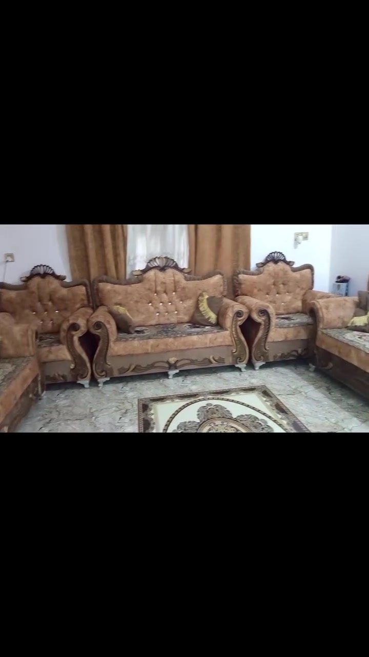 السلام عليكم
تخم ملكي نظافة فول 10 مقاعد مثل ما موجود بالصورة صار تقريب شهر من اشتريتة للاستفسار الرقم ***********
