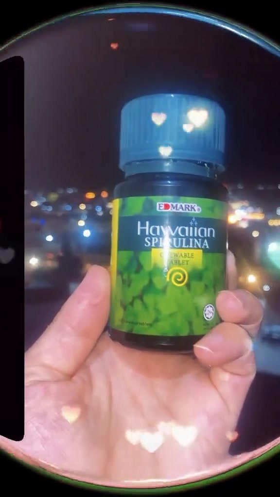 🌍 الغذاء الخارق الذي أذهل العالم وتوصي به المنظمات الدولية! هل تعرف السر الحقيقي للطاقة والصحة المثالية؟
✨ السبيرولينا (Spirulina) ليست مجرد مكمل عادي، بل هي "الذهب الأخضر" المتربع على عرش السوبرفود في كل مكان حول العالم!
🌿 المكونات:
بروتينات نباتية فائقة الجودة، فيتامينات متعددة (B complex, A, E, K)، معادن أساسية (حديد، كالسيوم، مغنيسيوم، بوتاسيوم)، أحماض أمينية نادرة، ومضادات أكسدة قوية وعلى رأسها "الفيكوسيانين".
💡 الاستخدامات:
مكمل يومي متكامل لرفع مستويات النشاط، دعم الرياضيين، تعويض النقص الغذائي، وتنظيم الوزن (تُؤخذ قبل الوجبات للرشاقة والتخسيس، أو بعد الوجبات لدعم البناء والكتلة الصحية).
💥 الفوائد:
 * تقوية وتعزيز جهاز المناعة بشكل ملحوظ.
 * تنظيف الجسم من السموم والمعادن الثقيلة.
 * القضاء على التعب والإرهاق وتزويد الجسم بطاقة ناعمة ومستمرة.
 * دعم مستويات الهيموجلوبين وصحة الدم وتحسين الهضم.
فرصتك الآن للحصول على السبيرولينا الأصلية وأنت في مكانك!
#سبيرولينا #سوبرفود #صحة_ونشاط #مكملات_غذائية #مناعة_قوية #غذاء_صحي #صحة_العائلة
#Spirulina #Superfood #HealthyLiving #Nutrition #Wellness #ImmunityBoost #NaturalHealth #SpirulinaBenefits #HealthyLifestyle
🇮🇶 العراق | 🇸🇦 السعودية | 🇦🇪 الإمارات | 🇰🇼 الكويت
📲 للطلب والتواصل على الواتساب:
+964***********
