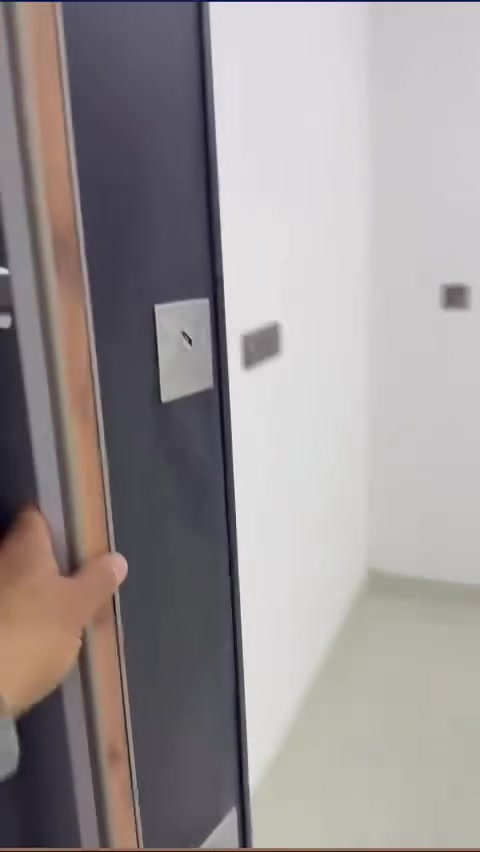 تحيه طيبه توفر شقه زيروا للايجاًر

📍كرادة داخل قرب رضا علوان 

غرفتين وصاله وخدمات بلكونه

سعر الايجار 650 الف 

ط4 مصعد 24 س

للاستفسار الاتصال عالرقم 
***********
واتساب 
***********
اتصال 
نستقبل كافة العروض العقارية 
بيع/شراء / إيجار
