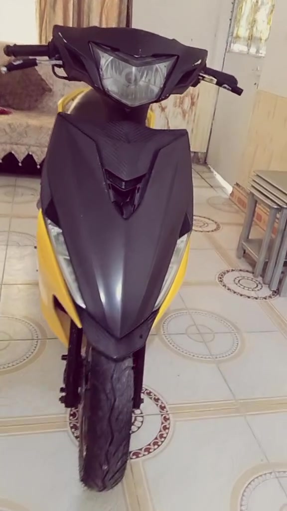 السلام عليكم دراجه للبيع  محرك ماكس مكفوله كفاله عامه كهربائيات كلها شغاله ماكو اي نقص ما مفتوحه برغي المكان بابل. سده الهنديه555 وبيها مجال سعر مناسب 🌿 
***********
