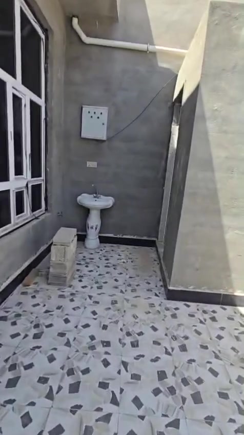 مشتمل • للإيجار • ٥ كيلو نزله شراع