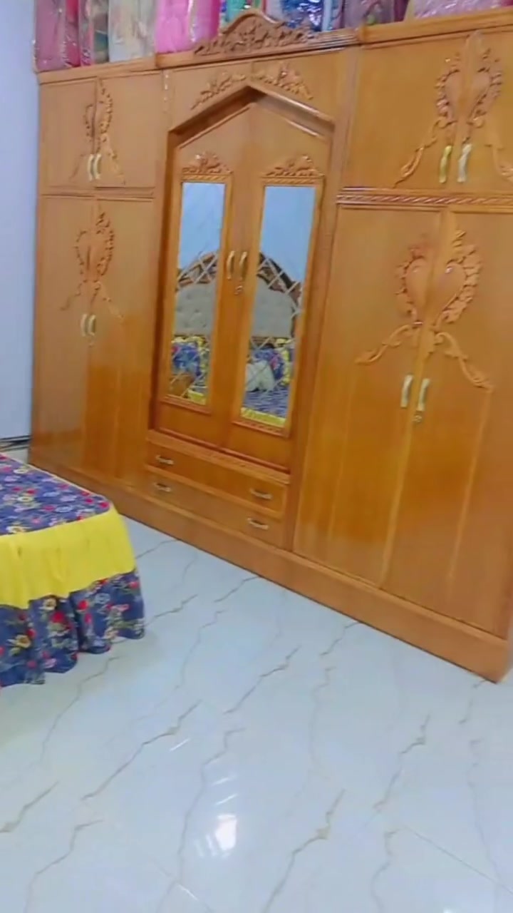 سلام عليكم غرفه للبيع جديده ستخدام قليل السعر مليون ونص وبيهة مجال عنوان الرمادي جزيره البذياب ***********
