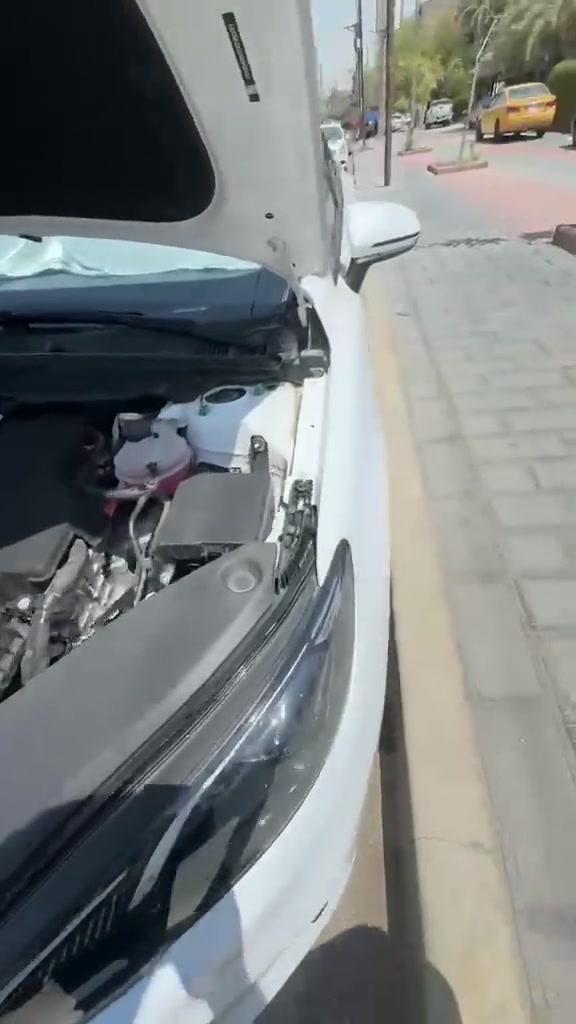 سلام عليكم بي وايدي سيل فايف رقم بغداد بسمي تحويل ثاني يوم ماشيه ٢٥ مكفوله كفاله عامه من الصبغ فقط الي وضح بل صوره ومابي صبغ  رقمي*********** مكاني بغداد عطيفيه السعر 21 ونص وبيها مجال🤍
