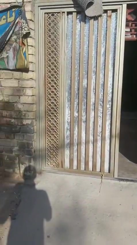 اللهم صل على محمد وآل محمد
بيت للبيع مساحه ١٠٠ م غرفه وصاله واستقبال
بناء حديث طابوق بدون كاشي ولا سيراميك
منطقة خيرات البتول الزراعي شارع الثلاجات
المسافه عن الشارع العام قريبه
السعر ٣٢ مليون بيه مجال 
معروض لدى مكتب المجتبى للعقار
للاستفسار الاتصال على الرقم *********** او ***********
