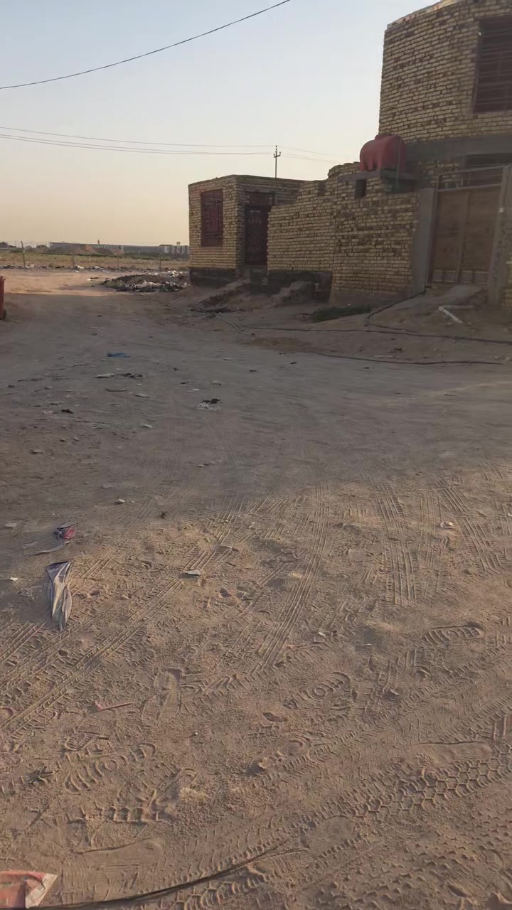 بيع سريع ....
بيت ١٠٠م مجمع بيتي٢ سند طابوا حر
السعر ٦٠ مليون فقط
باقي التفاصيل بالفديوا
للاستفسار اكثر الاتصال على الرقم
***********
النخلة للعقار بإدارة صاحب الركابي
