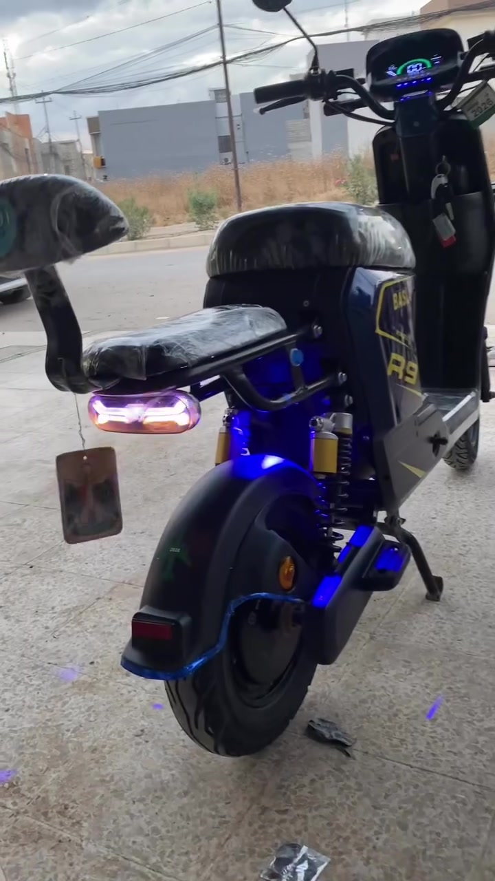 ماطور لزرك  R9 2026
 مستخدم شهر واحد مخذو ب 650
كلو شغال اشاير خلاط لايت عالي ناصي 
نيضام بك R 
تايات جدد 
بطريات ولي اصلي 
ماطور فول نضافه ربع ما تصرف علي 
السعر 550
شراي تعال خاص وبي مجال
____________________________________________ 

ماطور لبيض R900
ماطور نضيف كدام العين 
بريكات بمكانم دسكات جدد 
ايشاير كلو شغال لايت عالي ناصي
3 نمر 
السعر 450 
جوه 400 ما بيع 
موقعي اليسر حي الشيماء
***********
