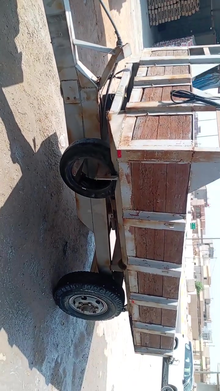 مكينه للبيع هيه والعربانه جاهزه لشقل الاستفسار تصال ***********
