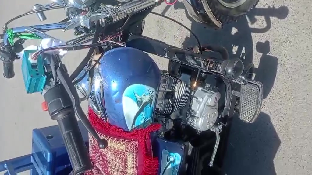 السلام عليكم ستوته نظيفه للبيع مديل 23 وراق صولي مكفوله كفاله عامه  وكيله نوار مكان الحمزه الشرقي سعر مليونين وميه بيه مجال رقم ***********
