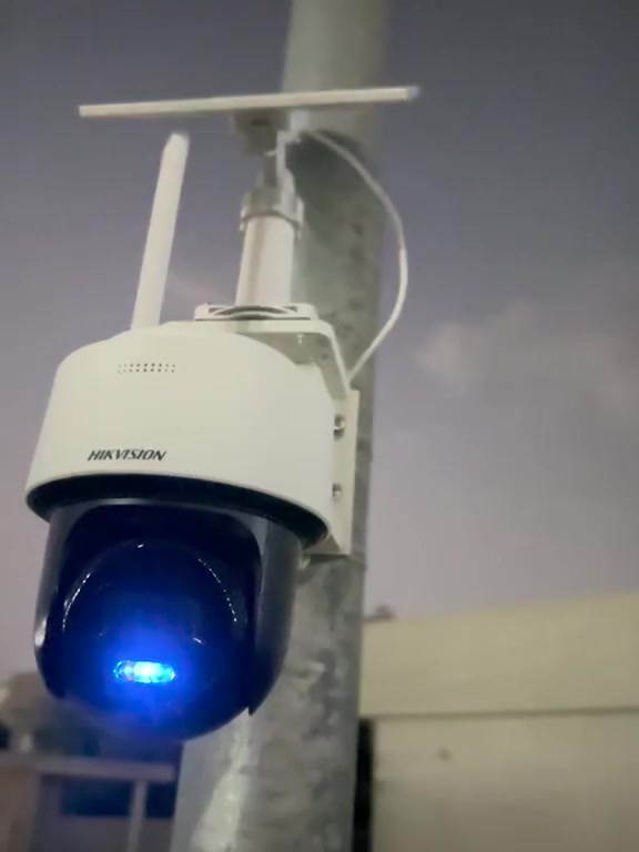 كامرات Hikvision • طاقة شمسية • كشف حراري ٨٠٠م