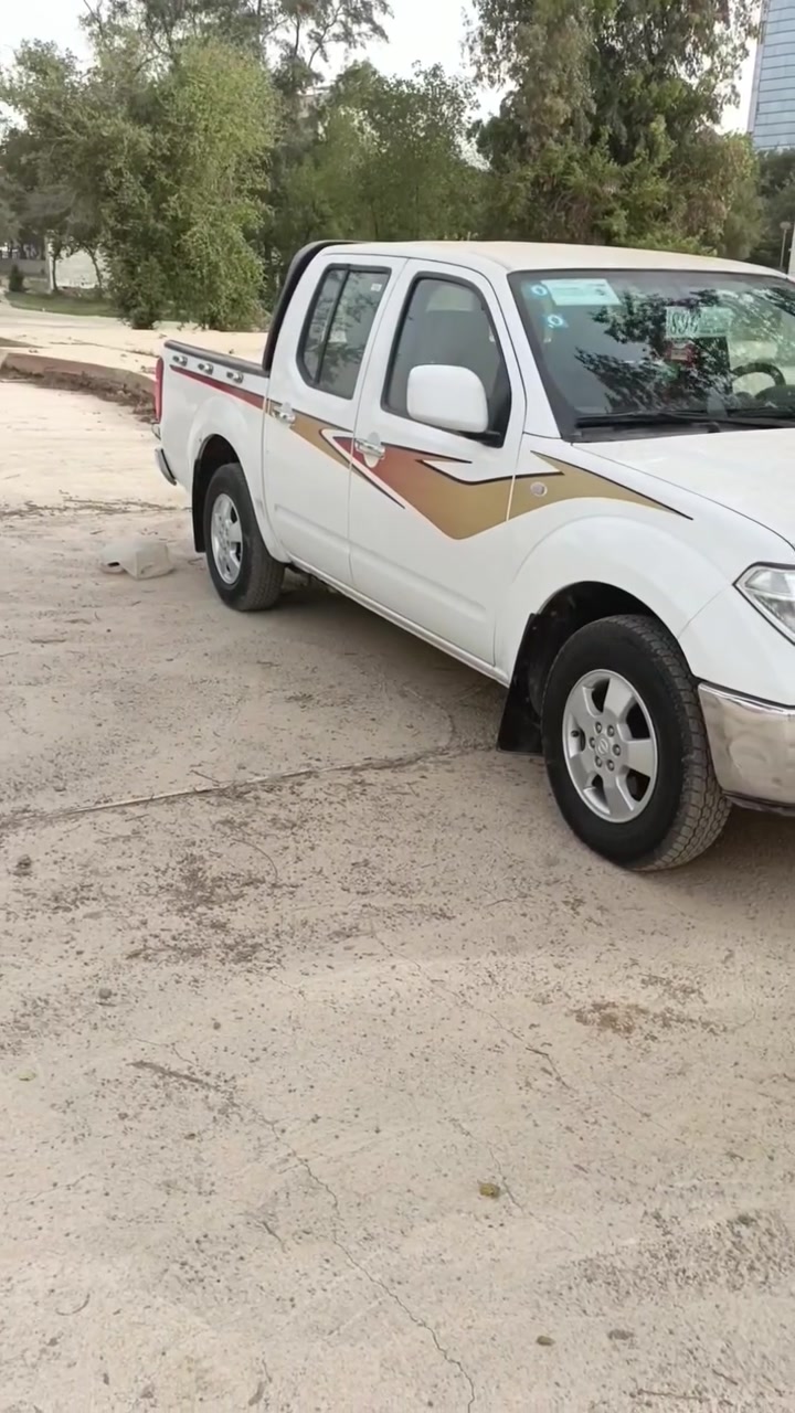 السلام عليكم سياره نظيفه الشماليه تغريده صدرها نظيف عنوانها بغداد ضربات بسيطه السعر 115 وبيها مجال للشباب 
***********
موديل 12
