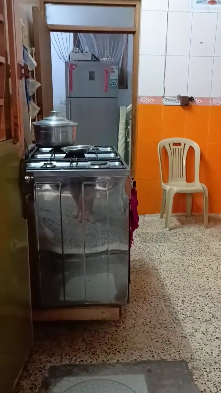 🏠 بيت للبيع – بغداد / الحسينية

المساحة: 100 متر مربع
عدد الطوابق: طابقان
عدد غرف النوم: 3 غرف
عدد الصحيات: 3 صحيات
إضافة مميزة: محل أسواق خارجية

📍 العنوان: بغداد – الحسينية – شارع جامع البديع – قرب مطعم الأمير

📞 للاستفسار والتواصل: ***********(سعر خاص)

بيت مناسب للسكن ، ويحتوي على محل أسواق خارجية.

