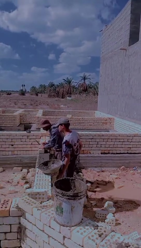 السلام عليكم خلفه بناء متفرغ حاليا لتصال ***********
بناء 
تطبيك شتايكر فرشي 
تطبيك ارضيات
